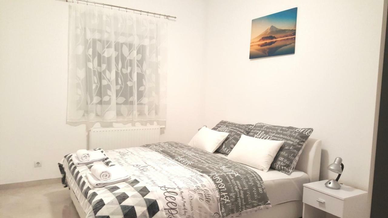 Apartman Pampas Osijek Extérieur photo